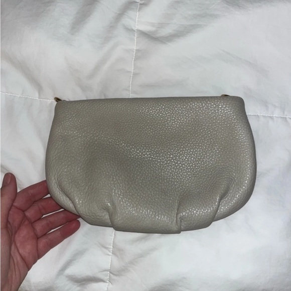 Marc Jacobs Classic Q Percy Crossbody - Picture 15 of 16